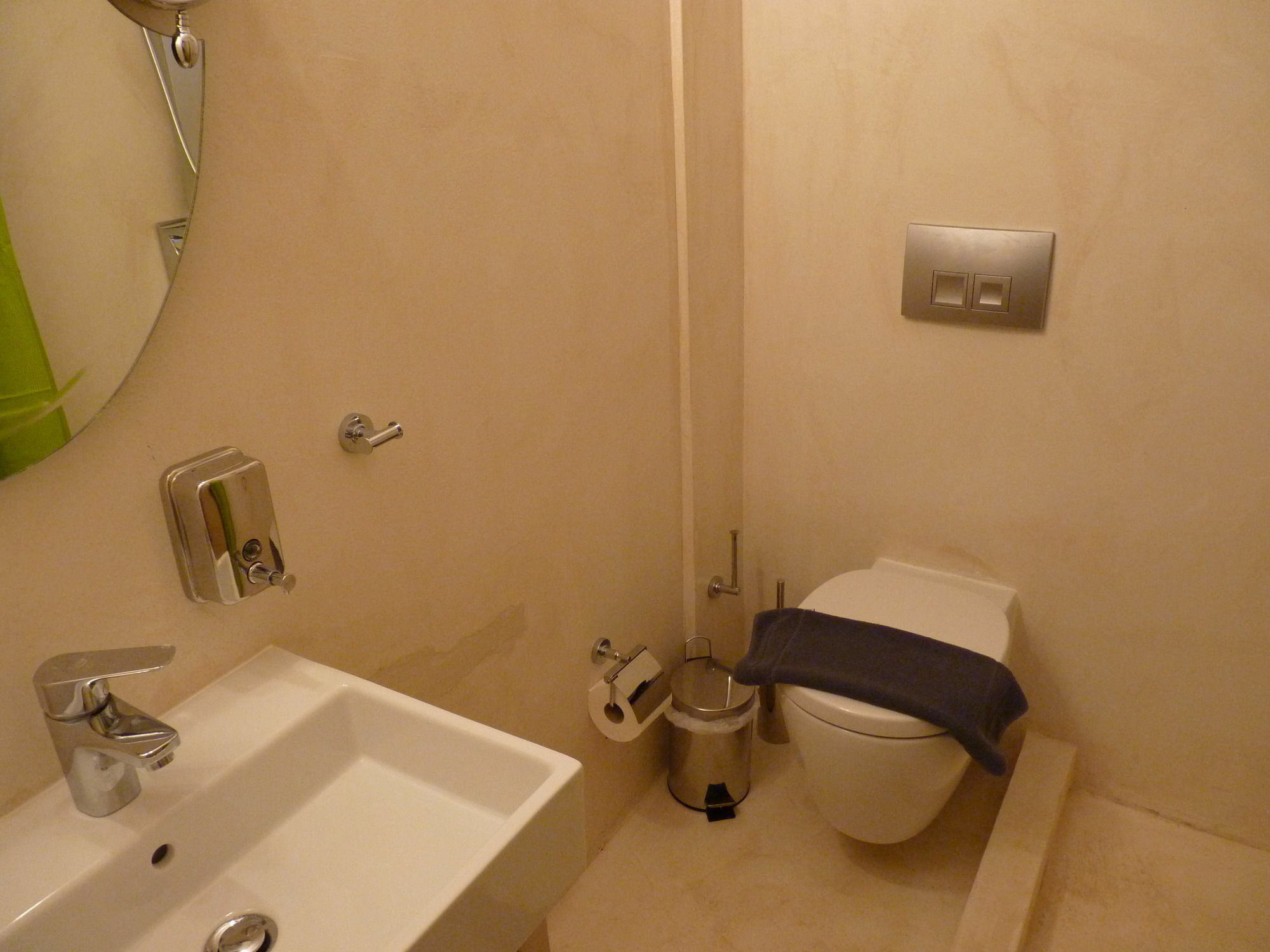 Ilianthos Apartments & Studios Mikros Gialos Exteriör bild